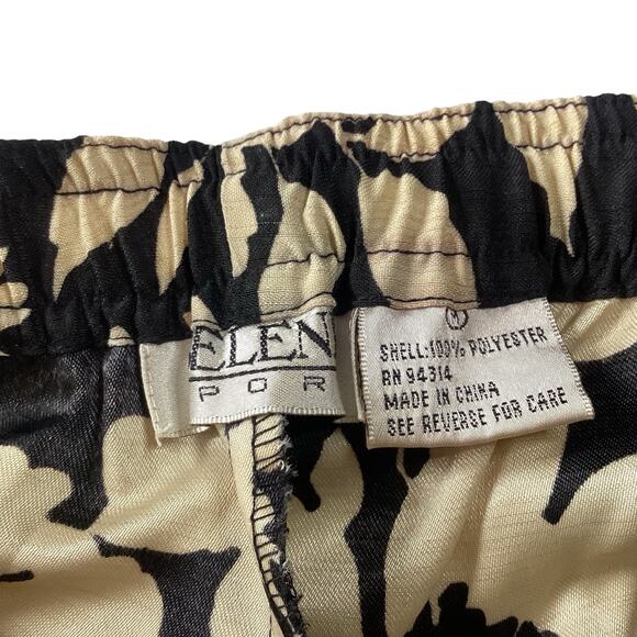 Selene Sport Floral Pants - Picture 3 of 4